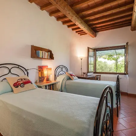 Scuolina Holiday home *